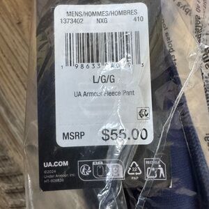 Under Armour Men's Pants in Navy